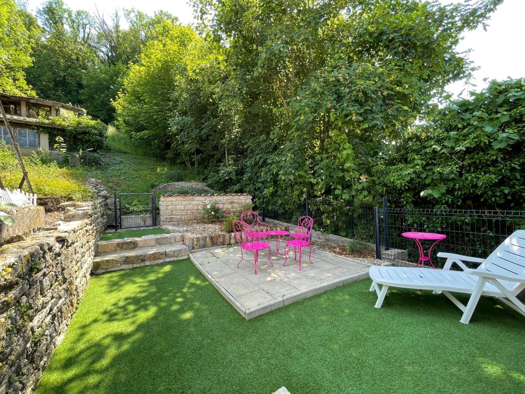 La P'Tite Maison Et Votre Terrasse Prive ! Joinville Kültér fotó